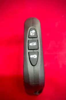 ریموت کنترل دزدگیر سیلورین مدل 888 و 999